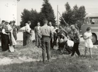 “I was sure”, the smiling vicar Poukkula seems to be rejoicing, “that they will be found”