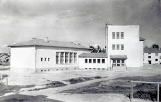 Kuusamon kirkonkylän keskuskoulu, 1950